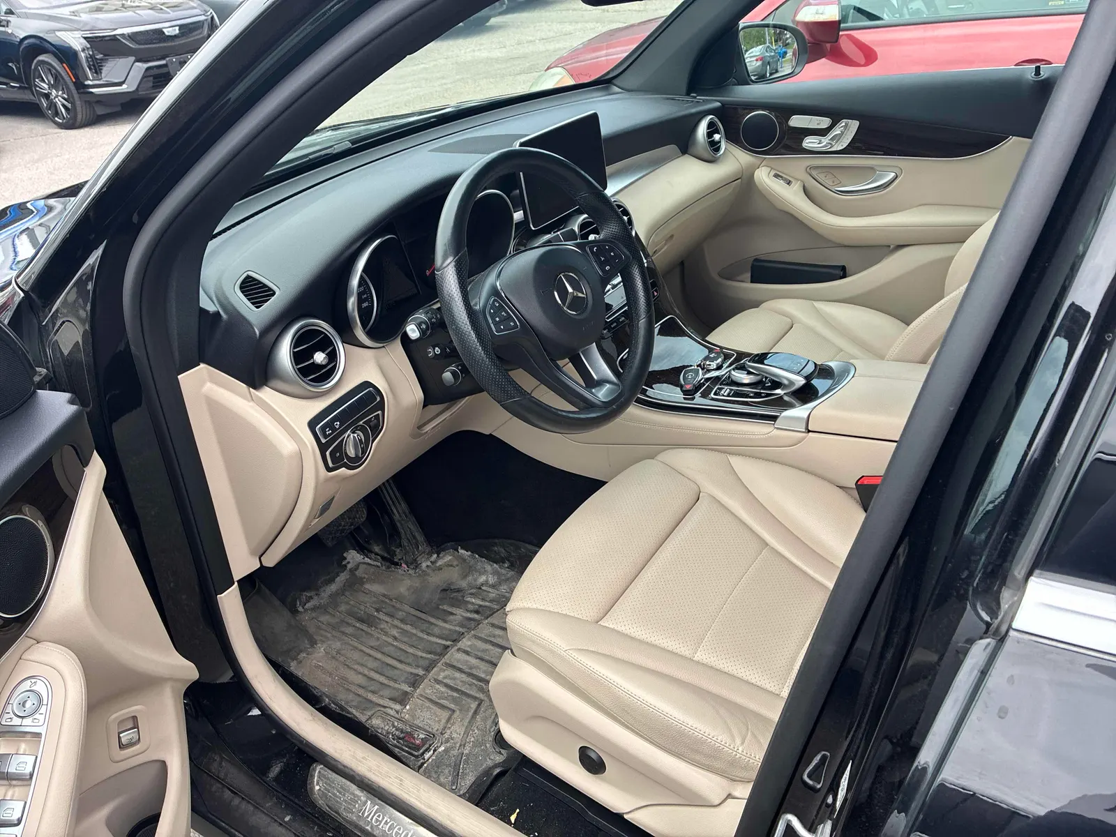 Interior driver side