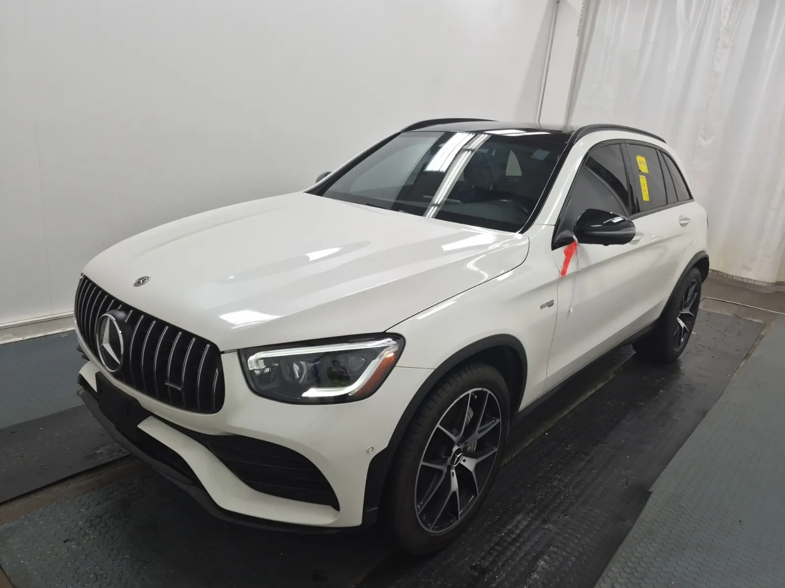 2021 Mercedes-Benz GLC