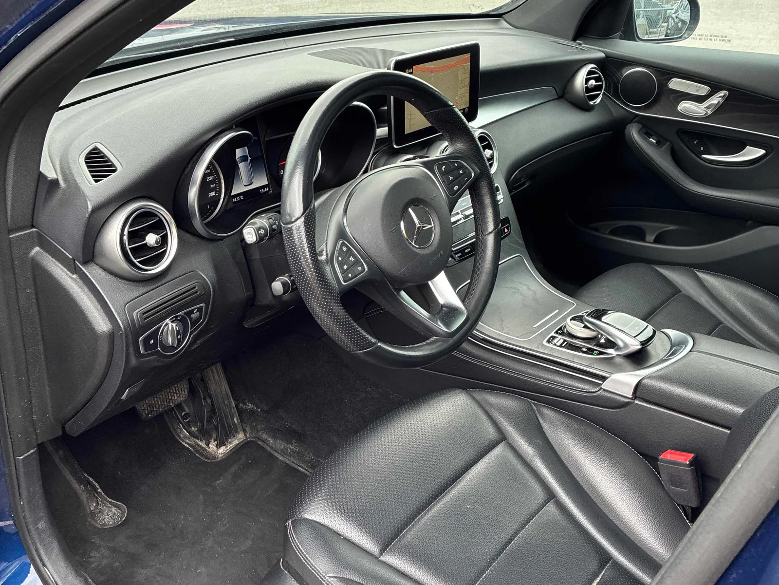 Interior driver side
