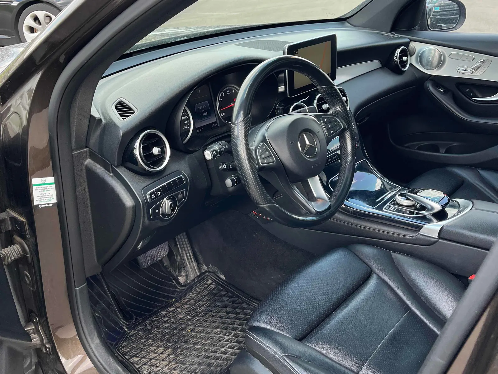 Interior driver side