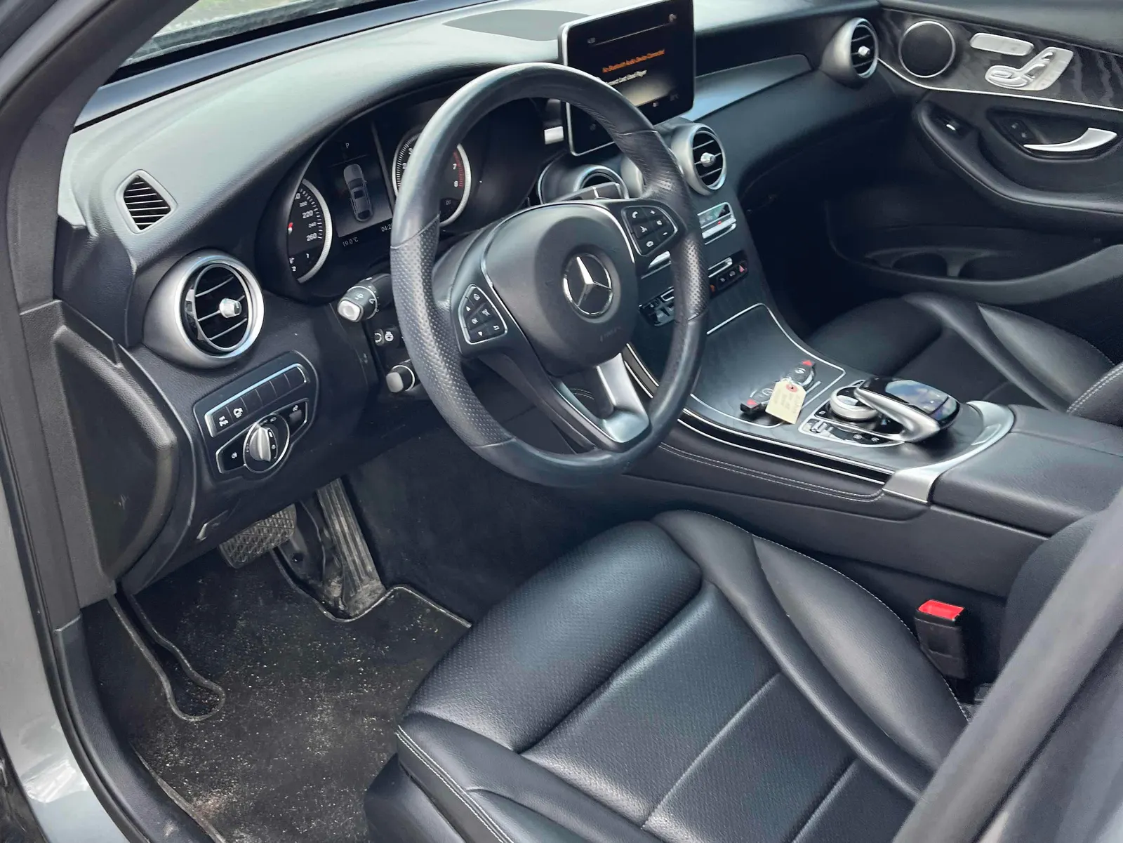 Interior driver side