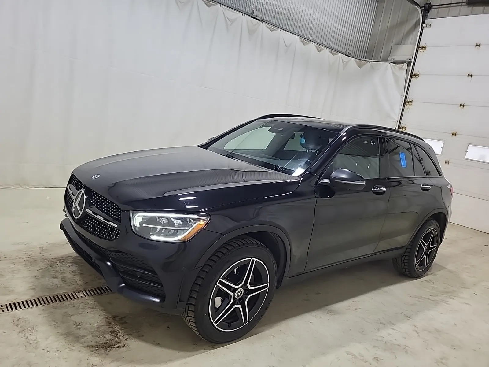 2022 Mercedes-Benz GLC