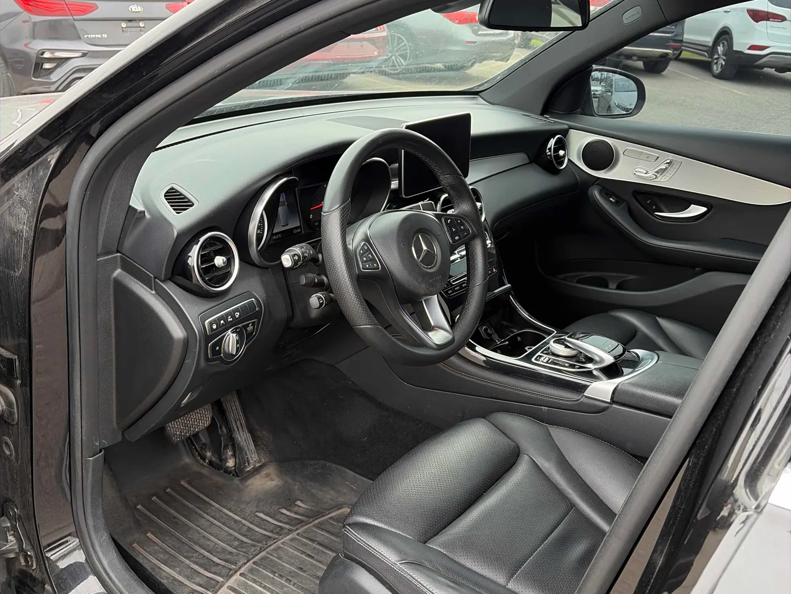 Interior driver side