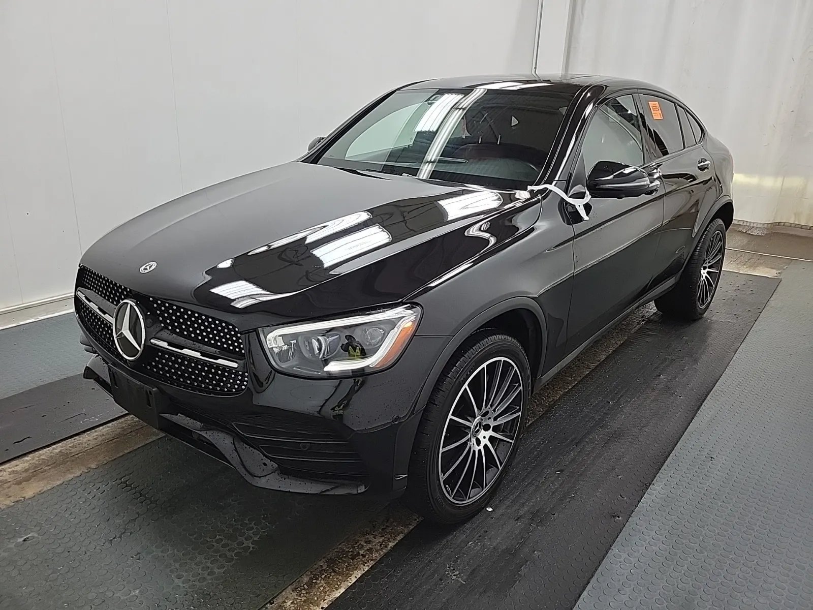 2022 Mercedes-Benz GLC