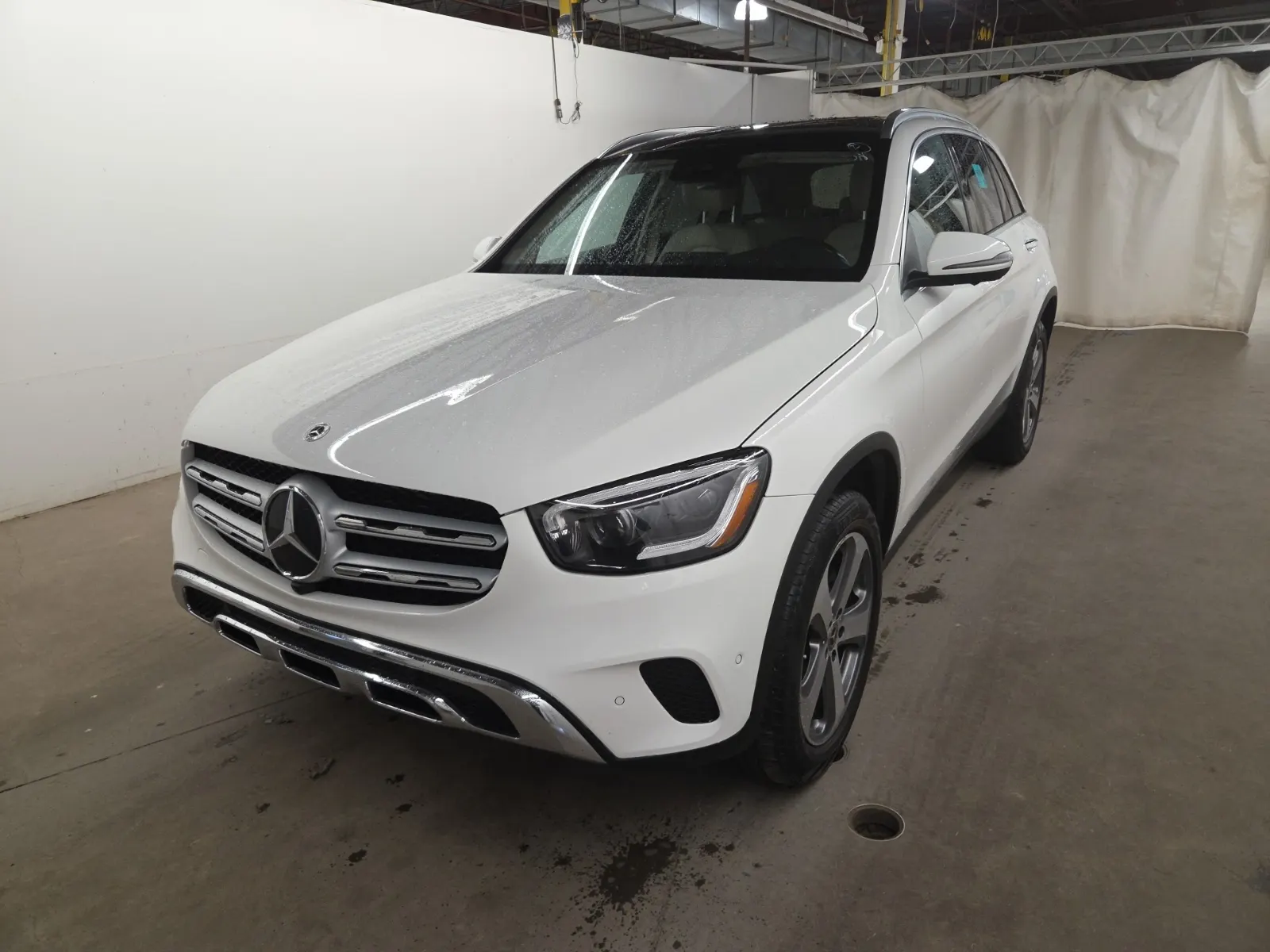 2022 Mercedes-Benz GLC