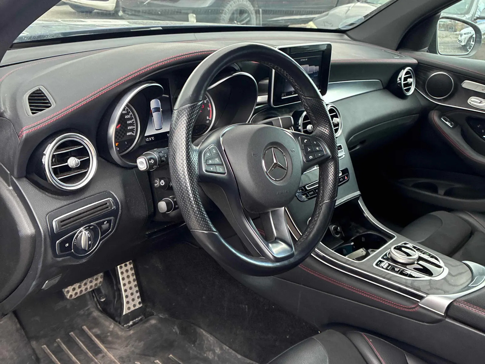 Interior driver side