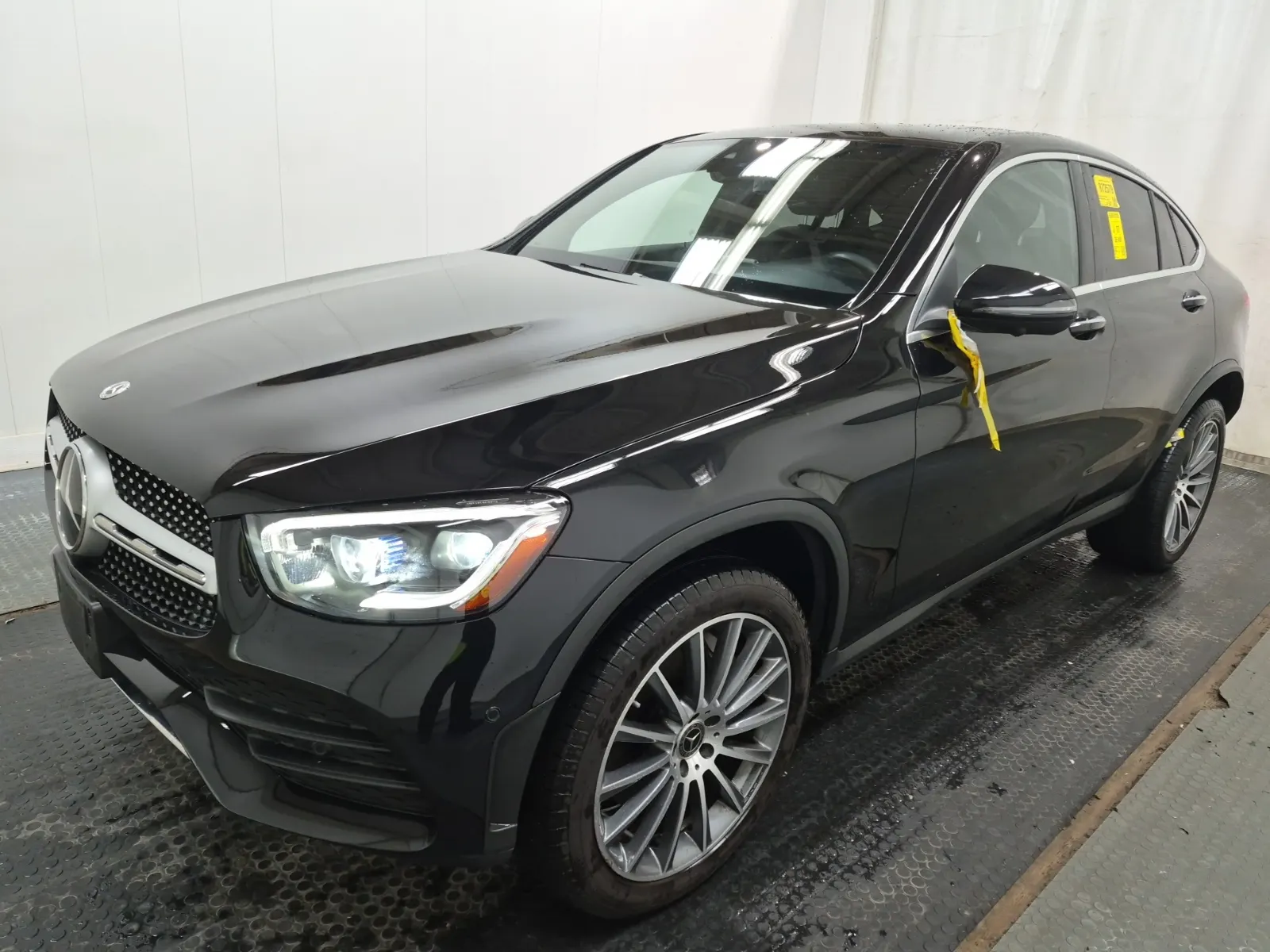 2023 Mercedes-Benz GLC