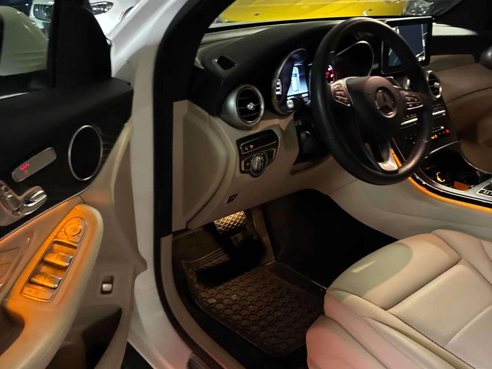Interior driver side
