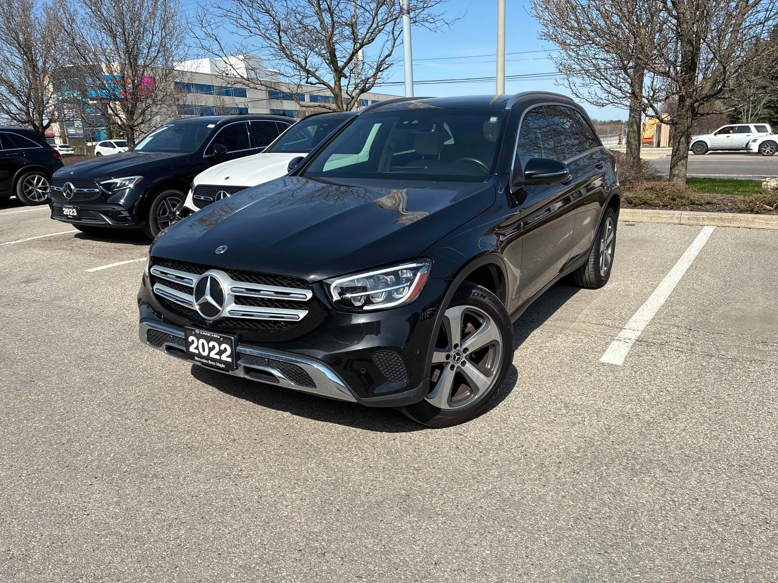 3/4 Front (Main image)