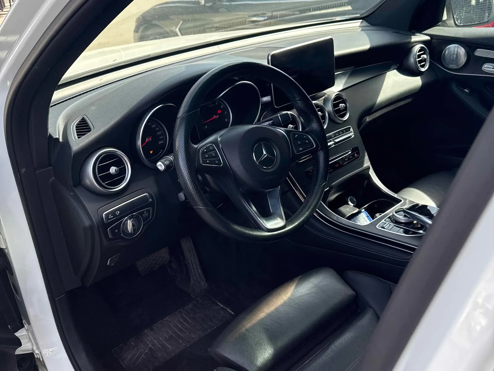 Interior driver side