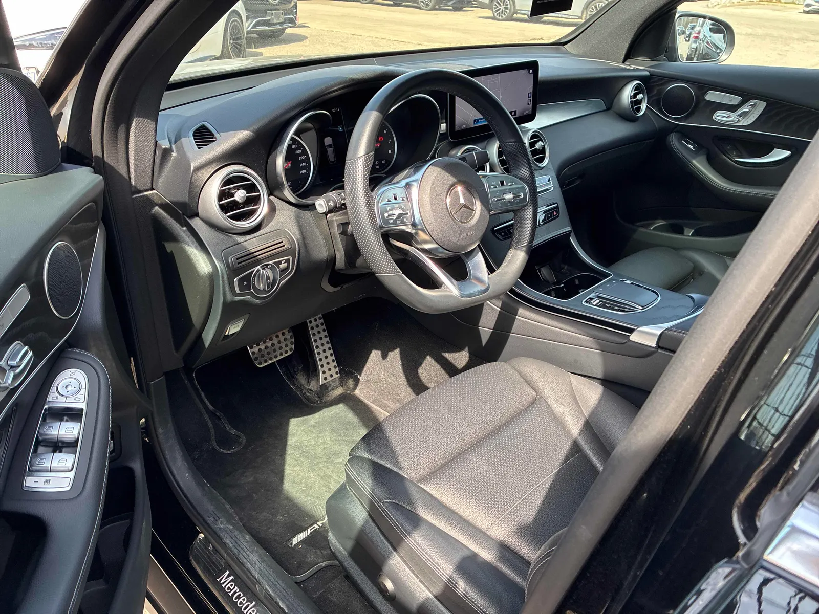 Interior driver side