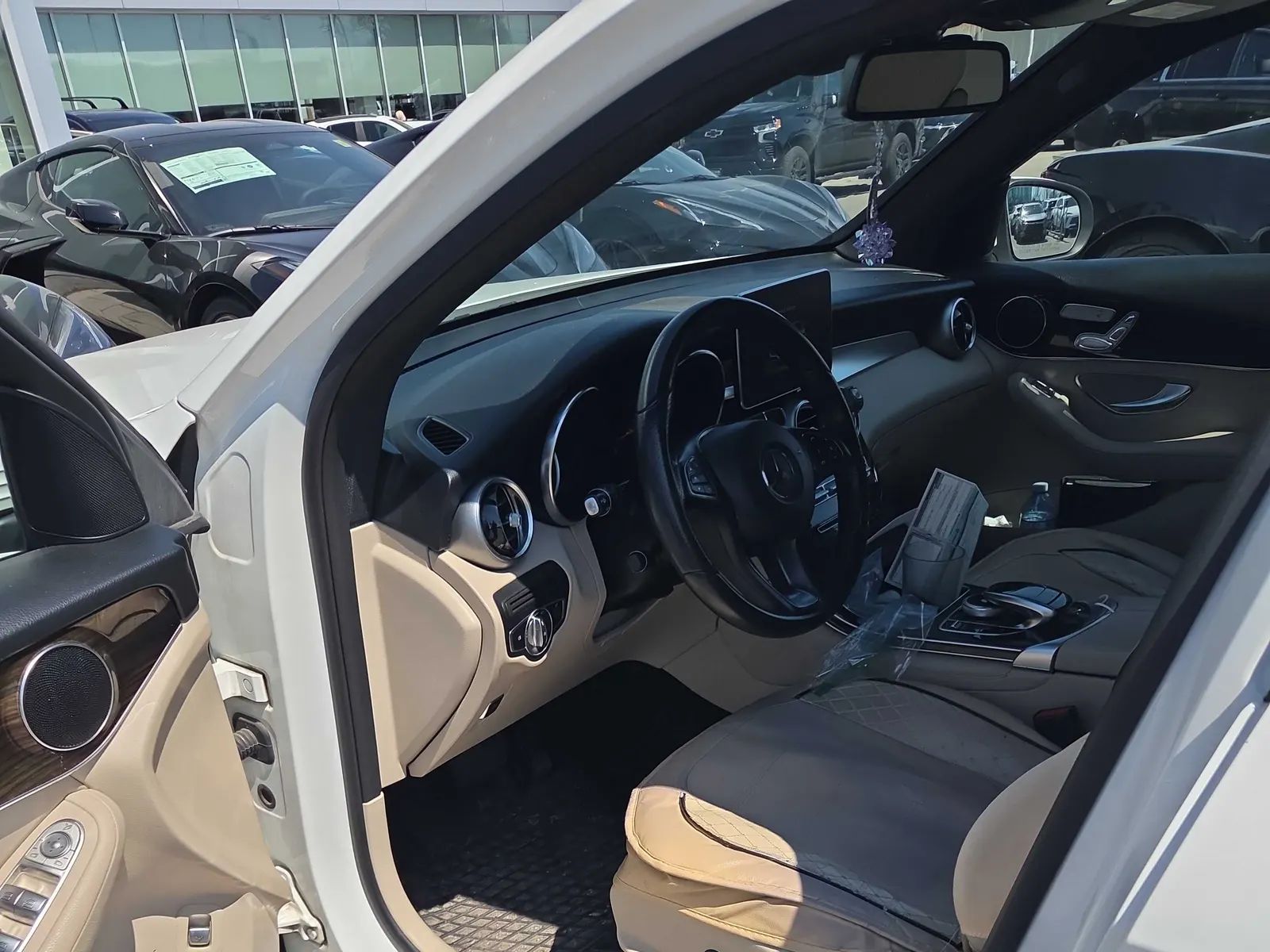 Interior driver side