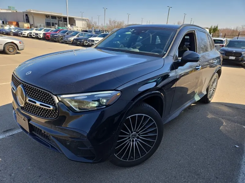 2023 Mercedes-Benz GLC