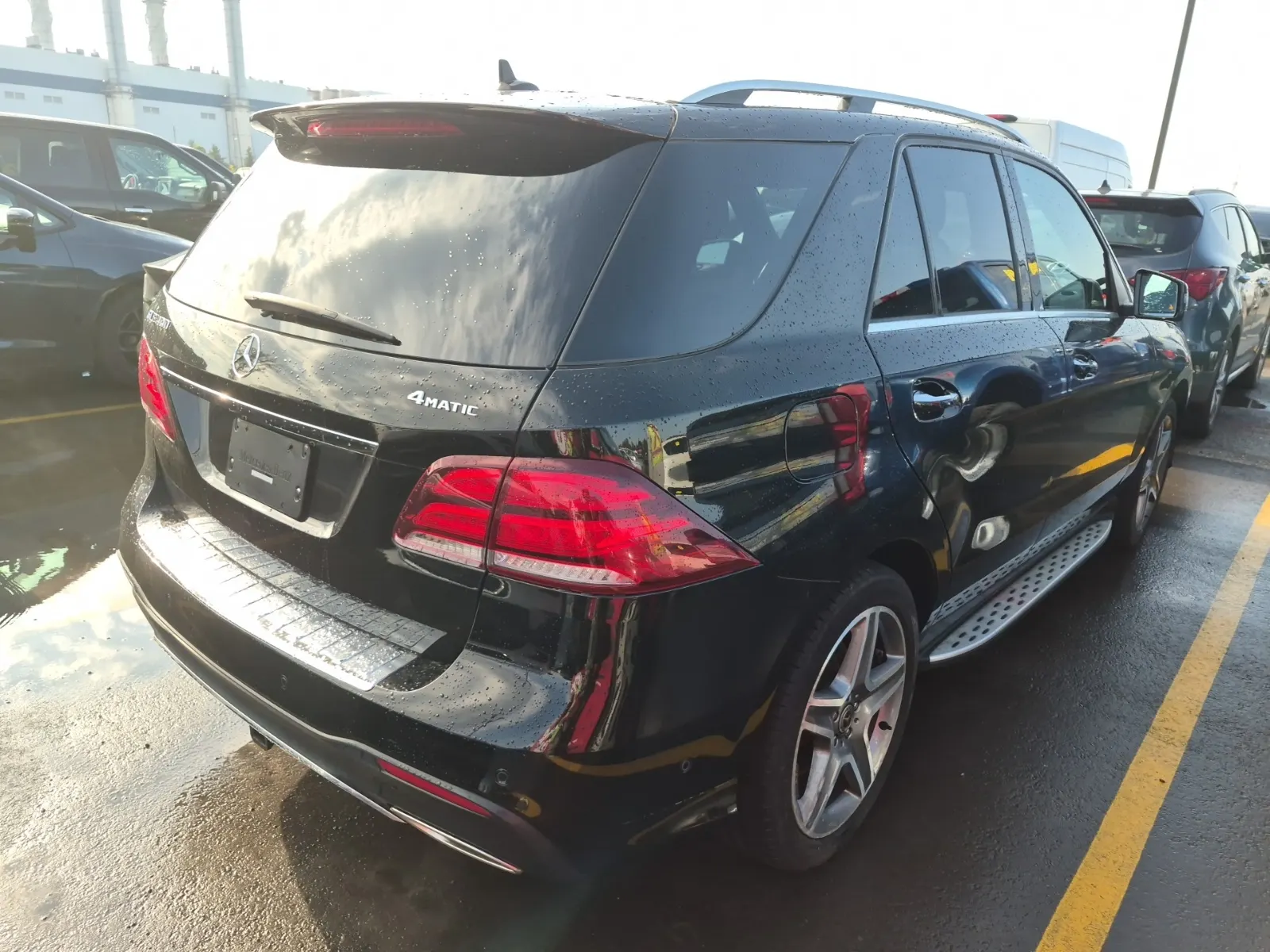 Passenger Rear 3/4 Photo