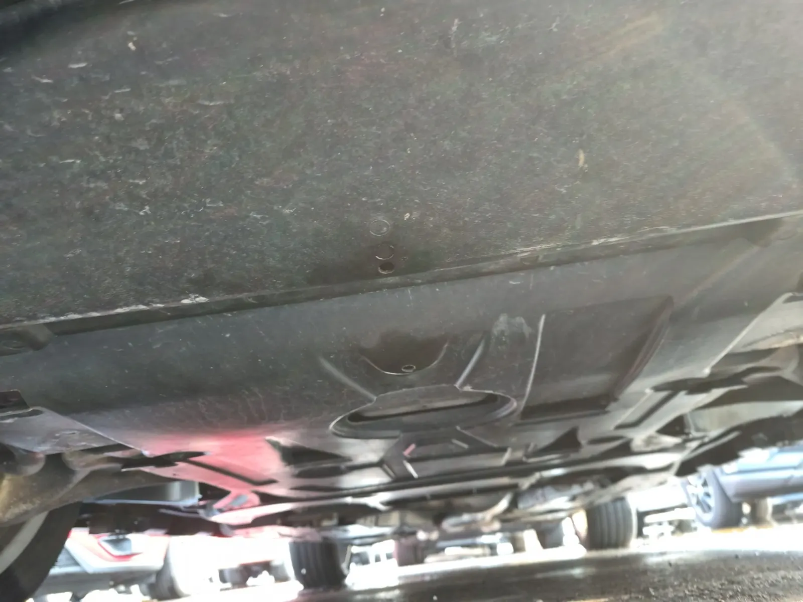 Undercarriage - Front Photo
