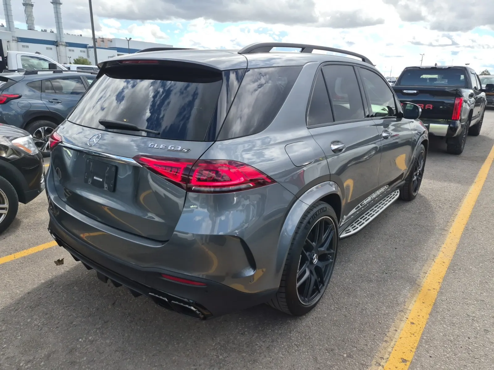 Passenger Rear 3/4 Photo