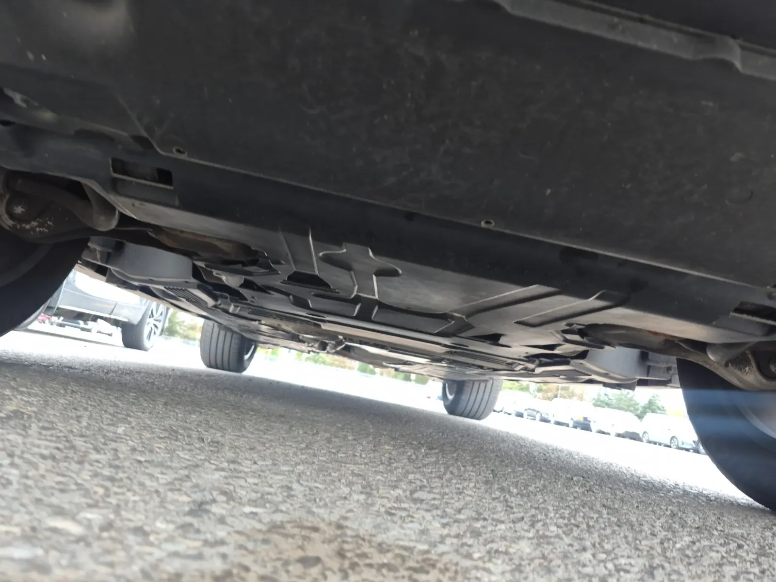 Undercarriage - Front Photo