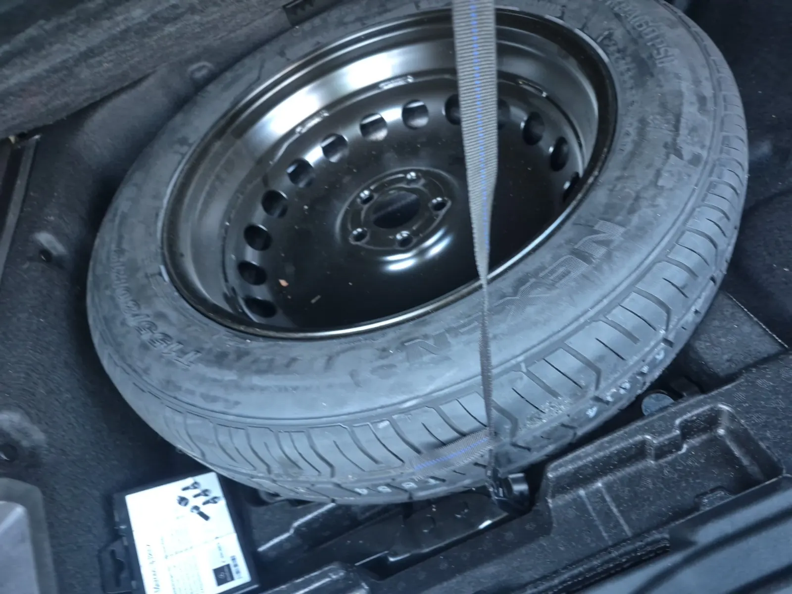 Spare Tire & Wheel Photo