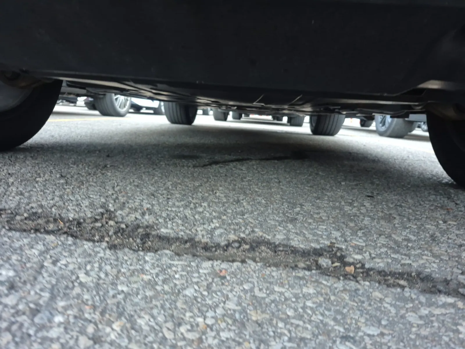 Undercarriage - Front Photo