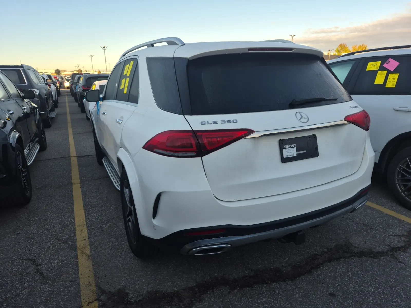 Driver Rear 3/4 Photo