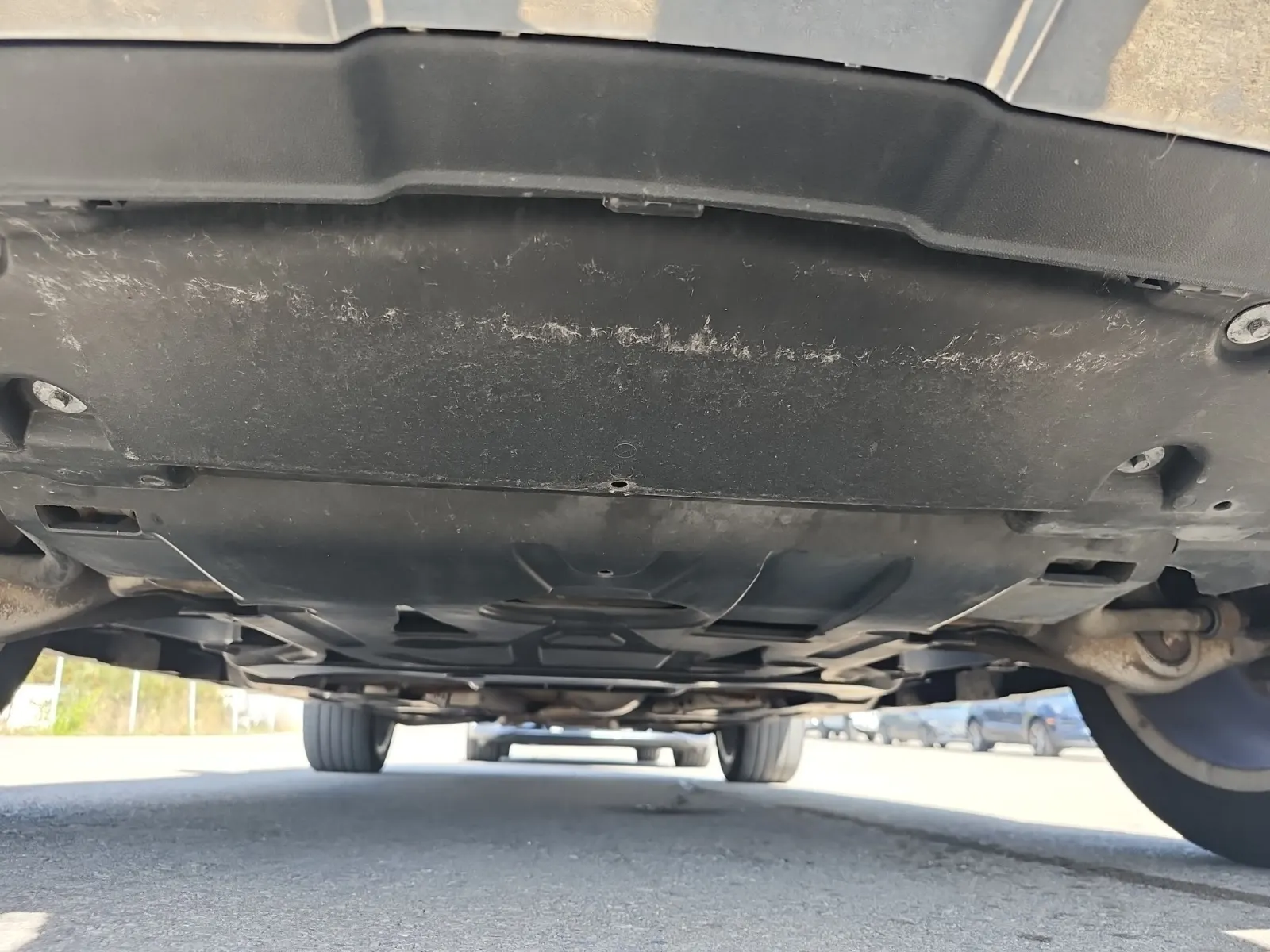 Undercarriage - Front Photo