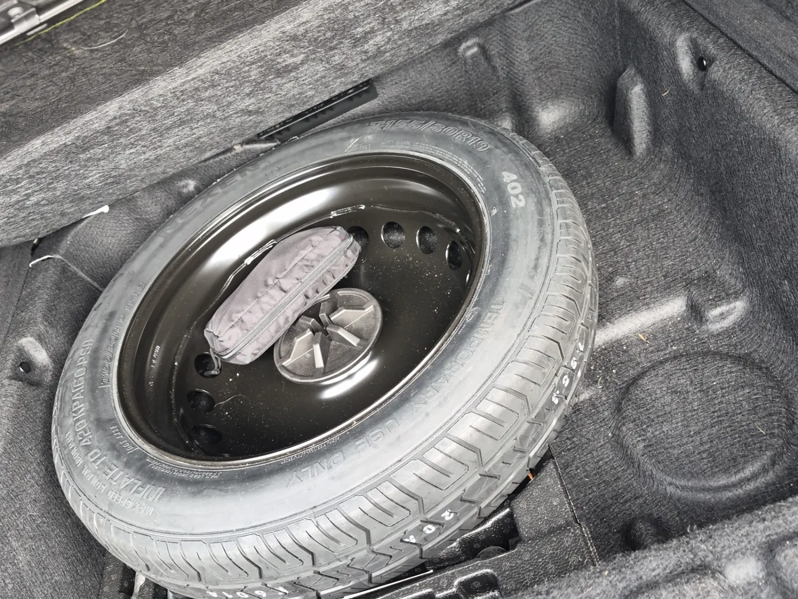 Spare Tire & Wheel Photo