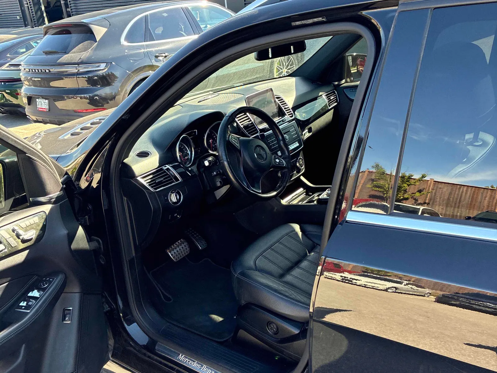 Interior driver side
