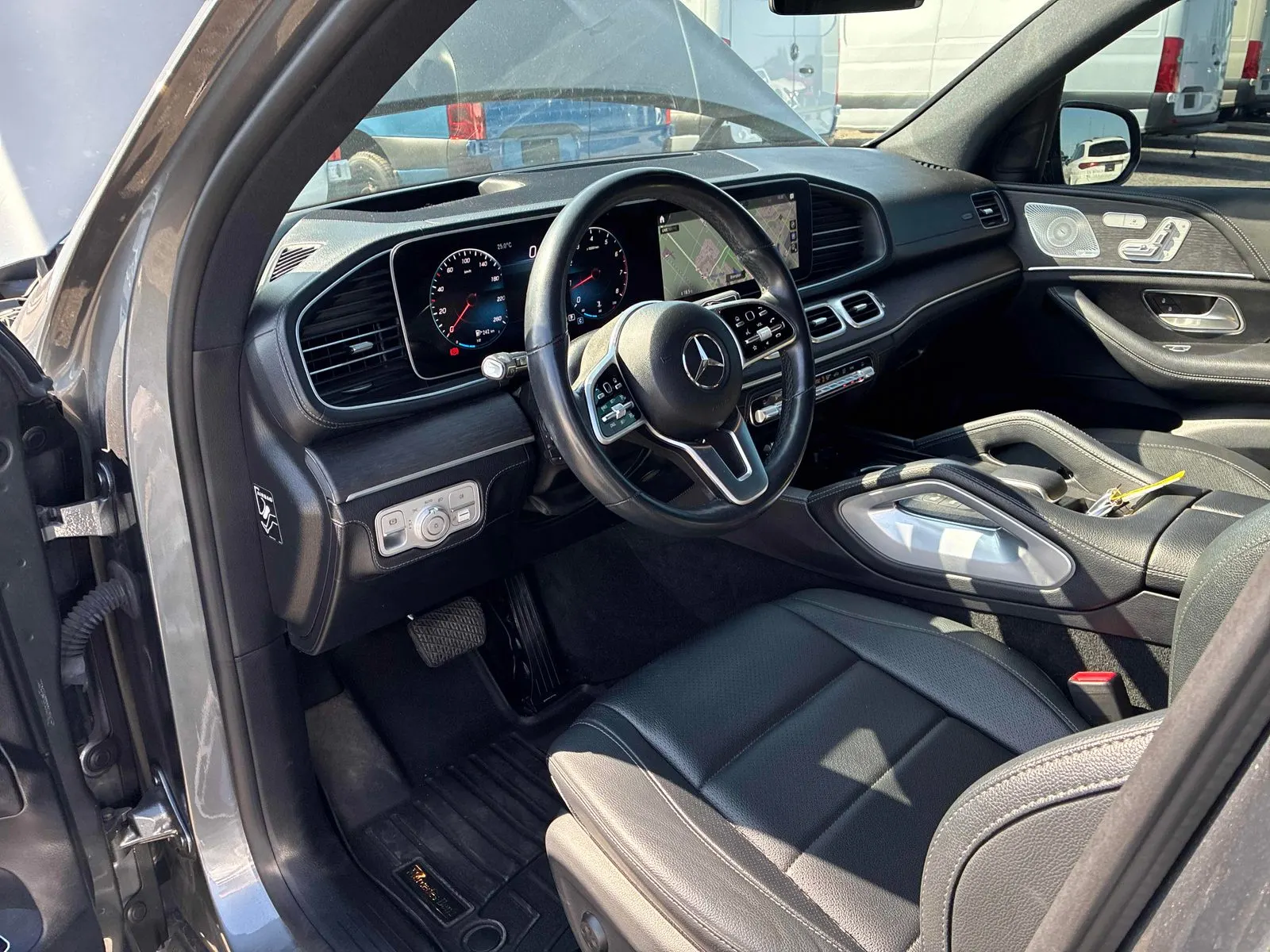 Interior driver side