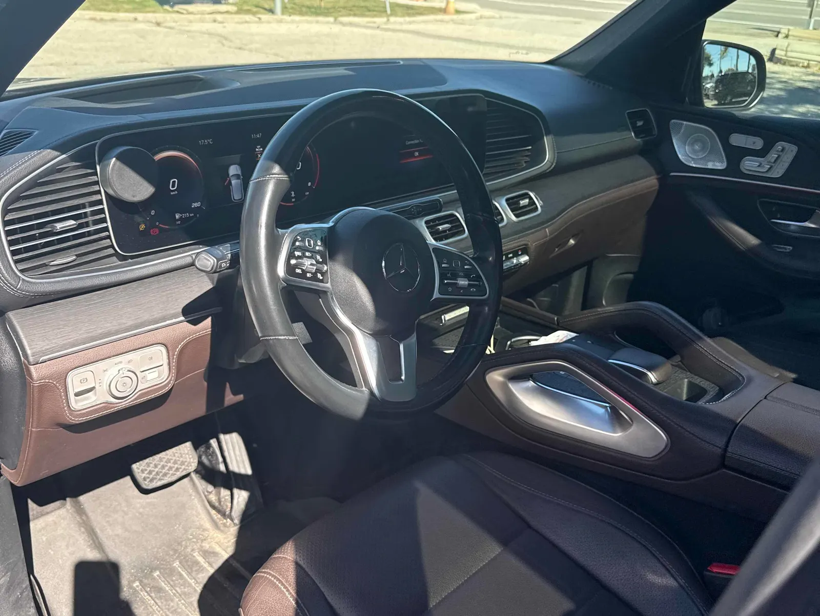 Interior driver side