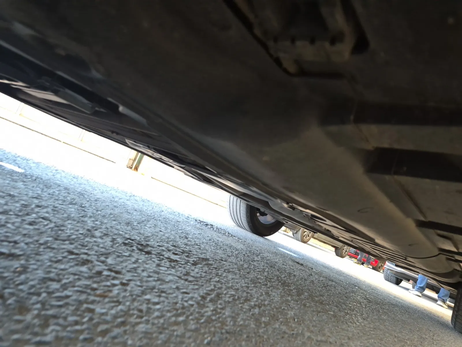 Undercarriage - Driver Photo