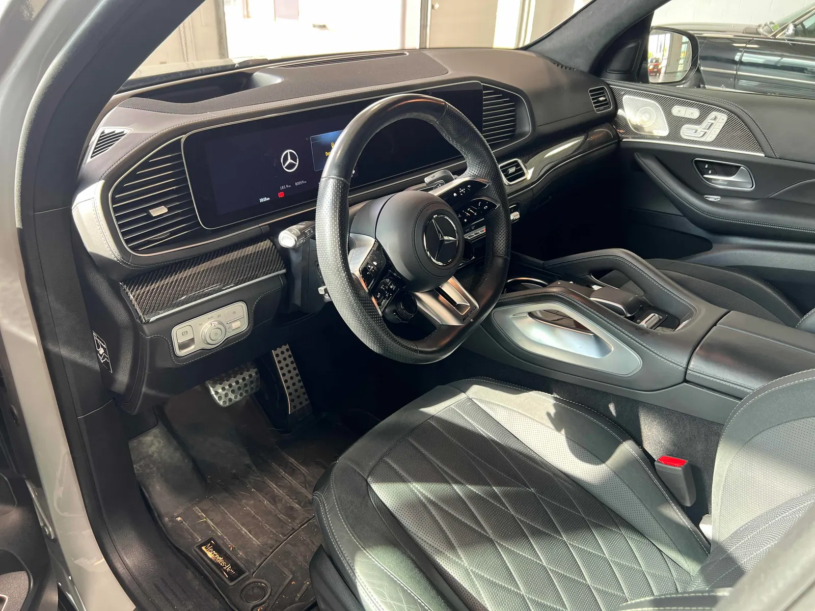 Interior driver side
