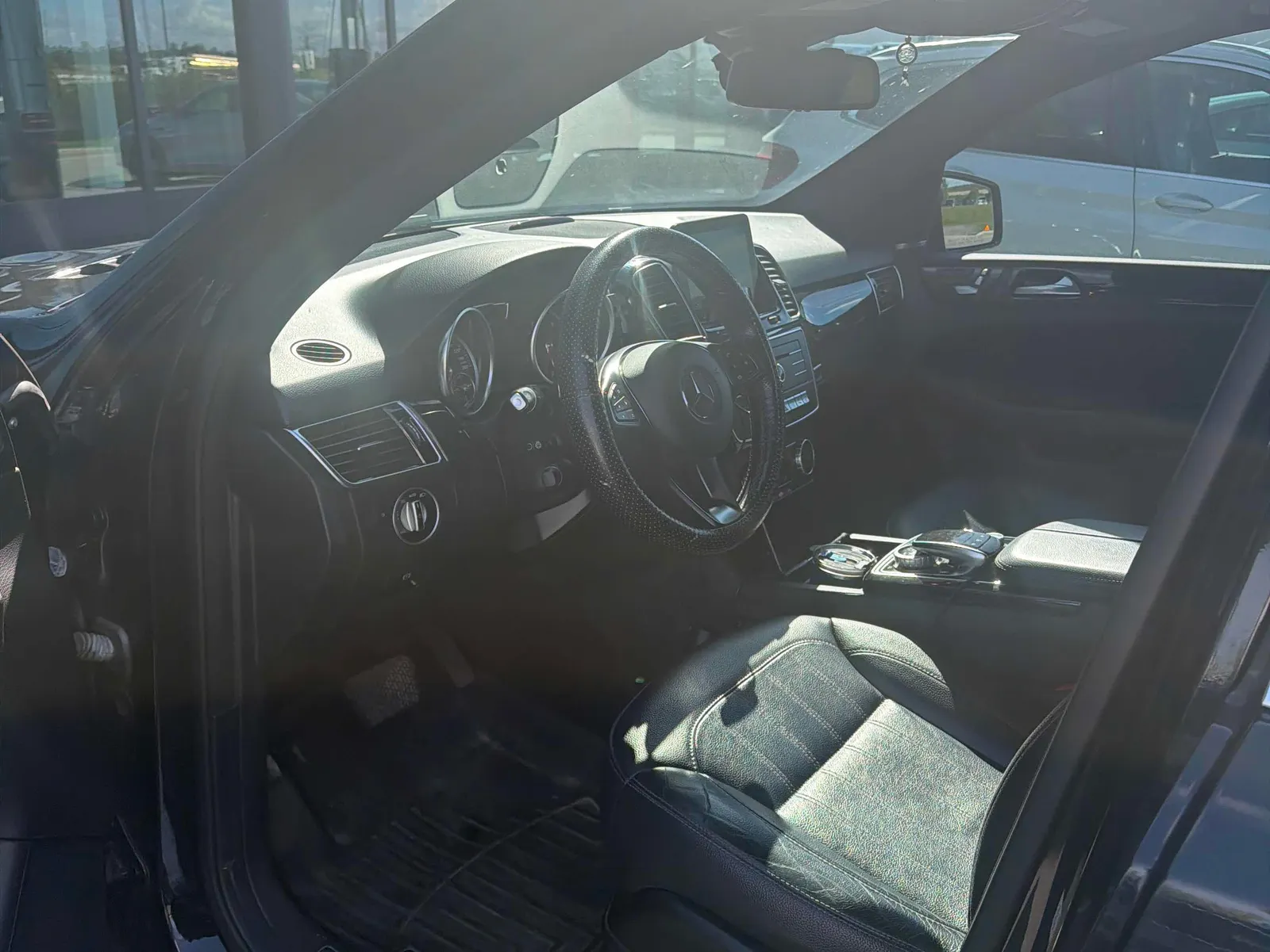 Interior driver side