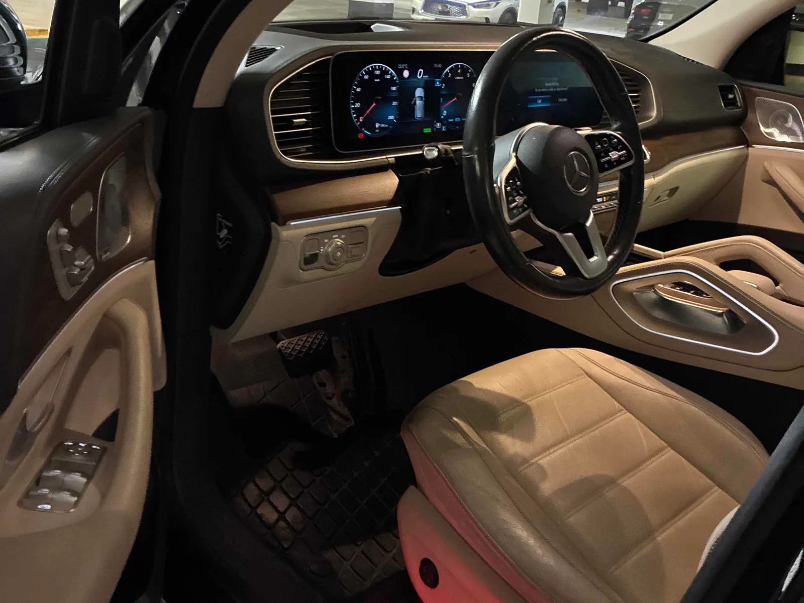 Interior driver side