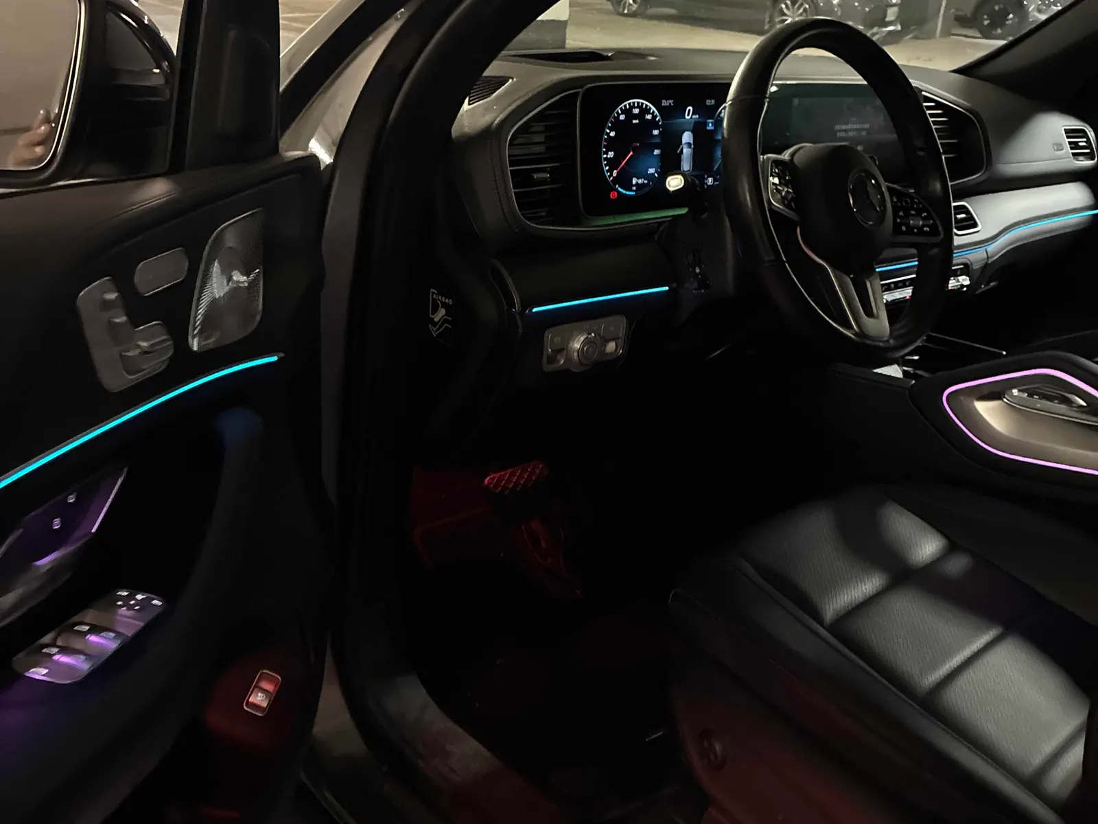 Interior driver side