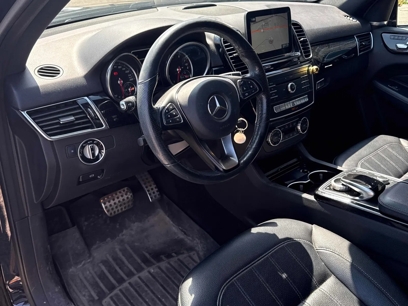 Interior driver side