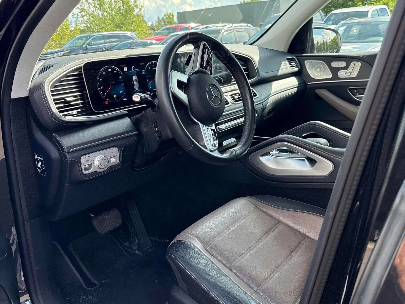 Interior driver side