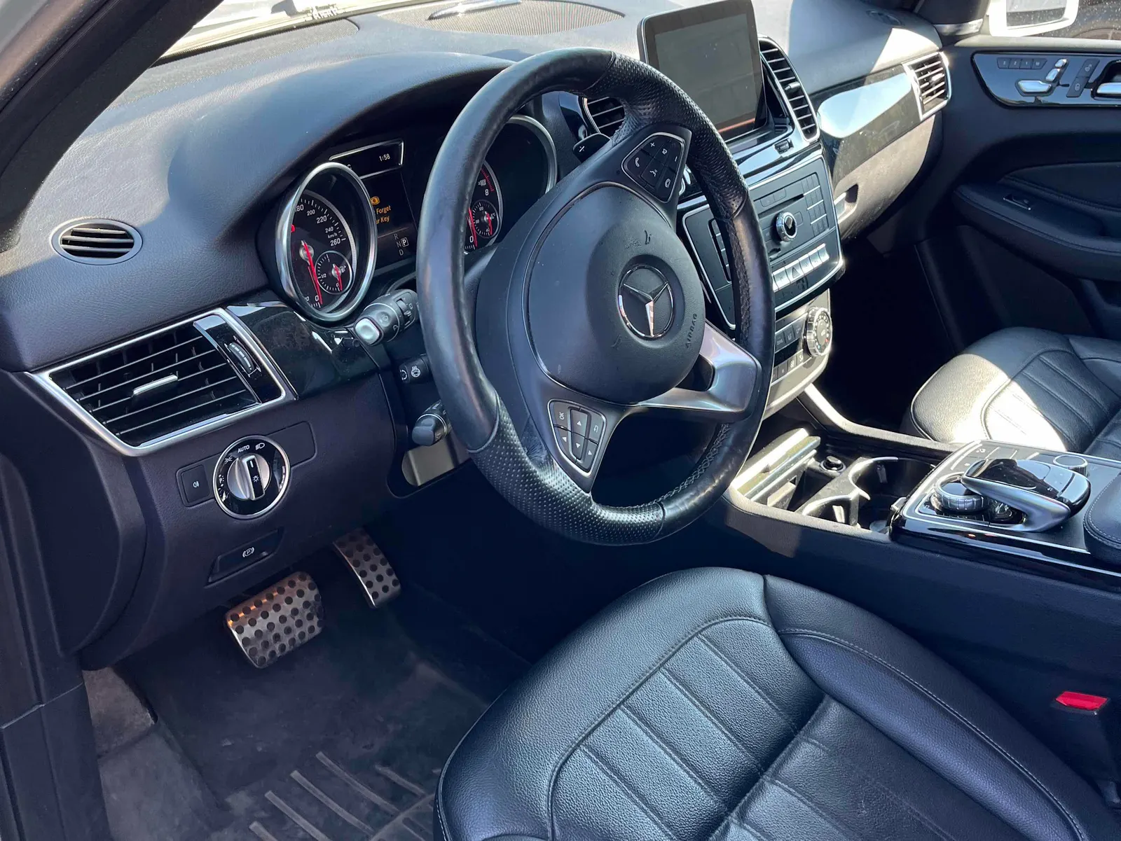 Interior driver side