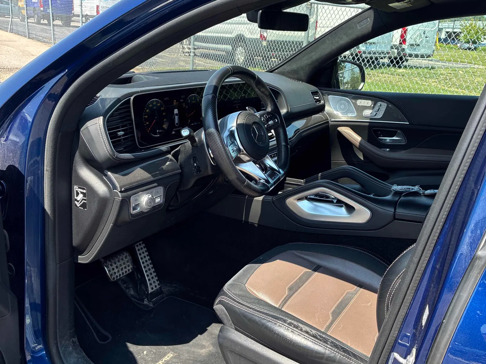 Interior driver side