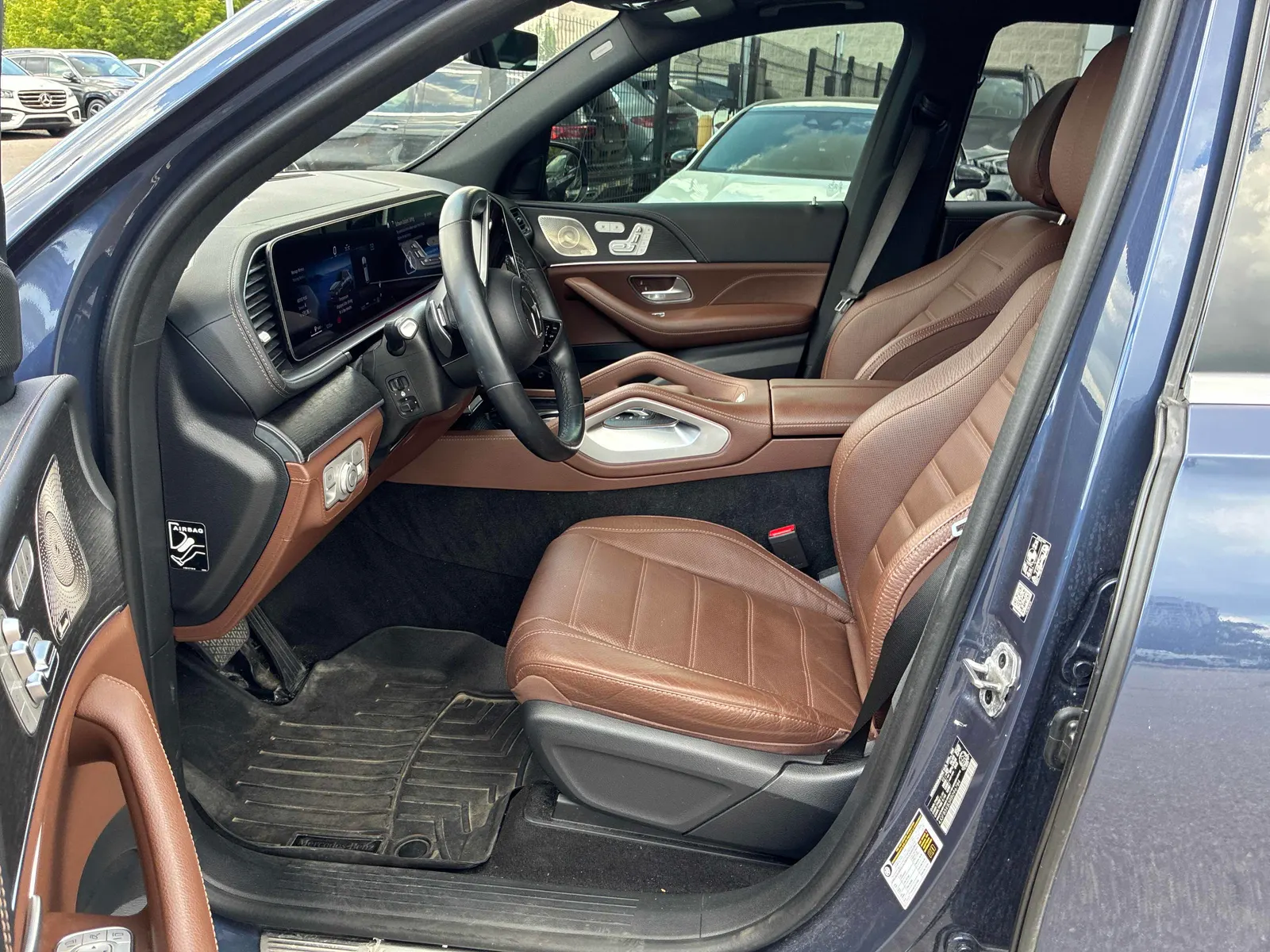 Interior driver side