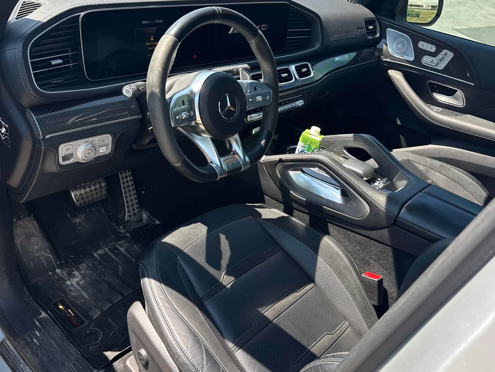 Interior driver side