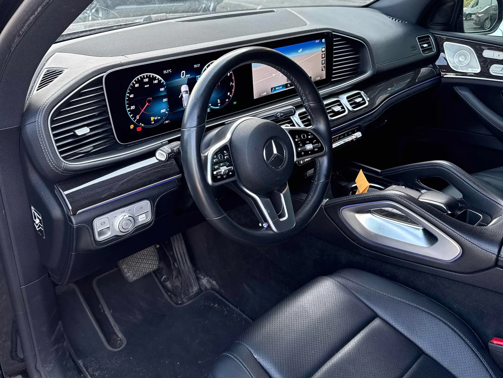 Interior driver side