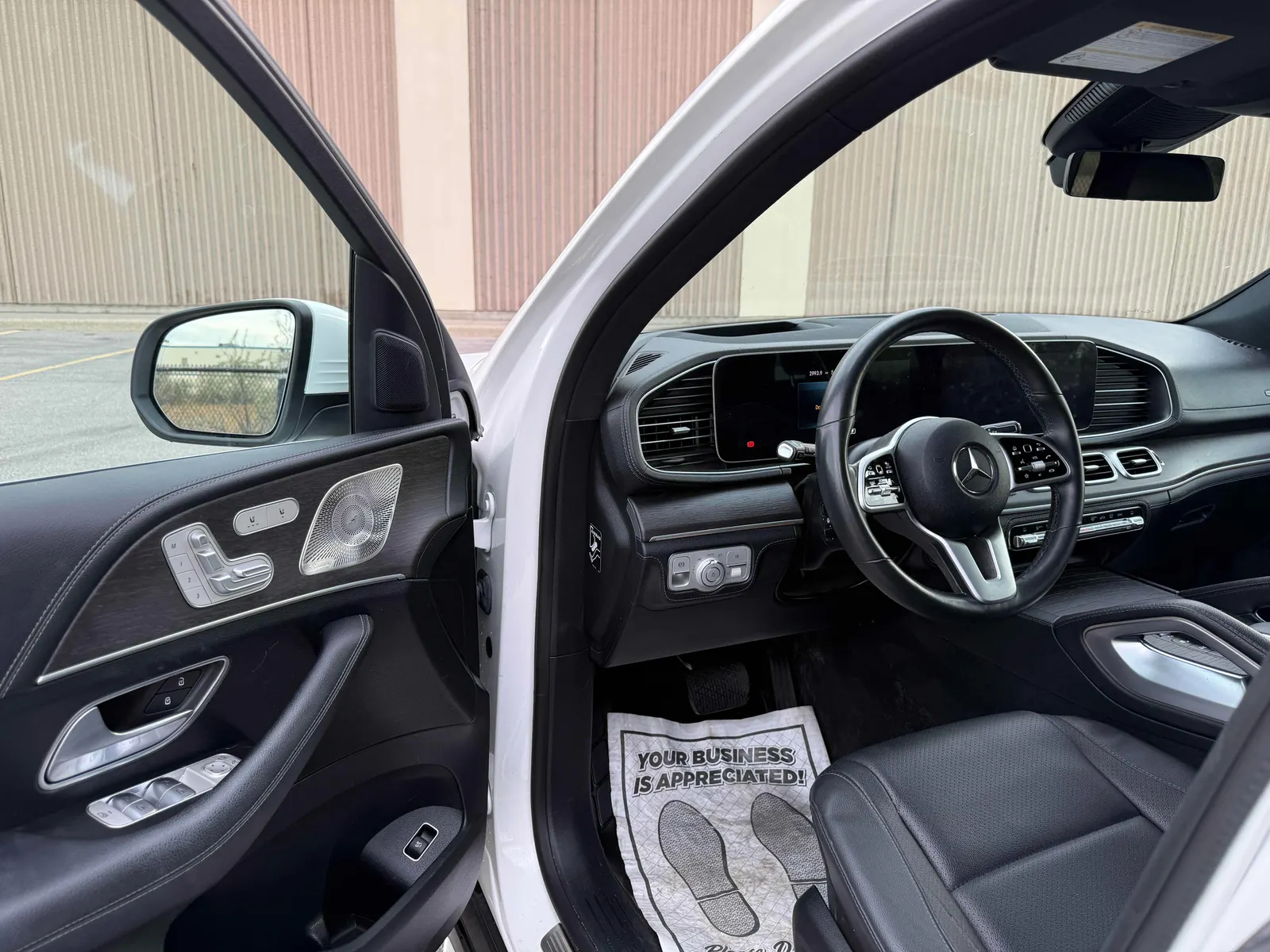 Interior driver side