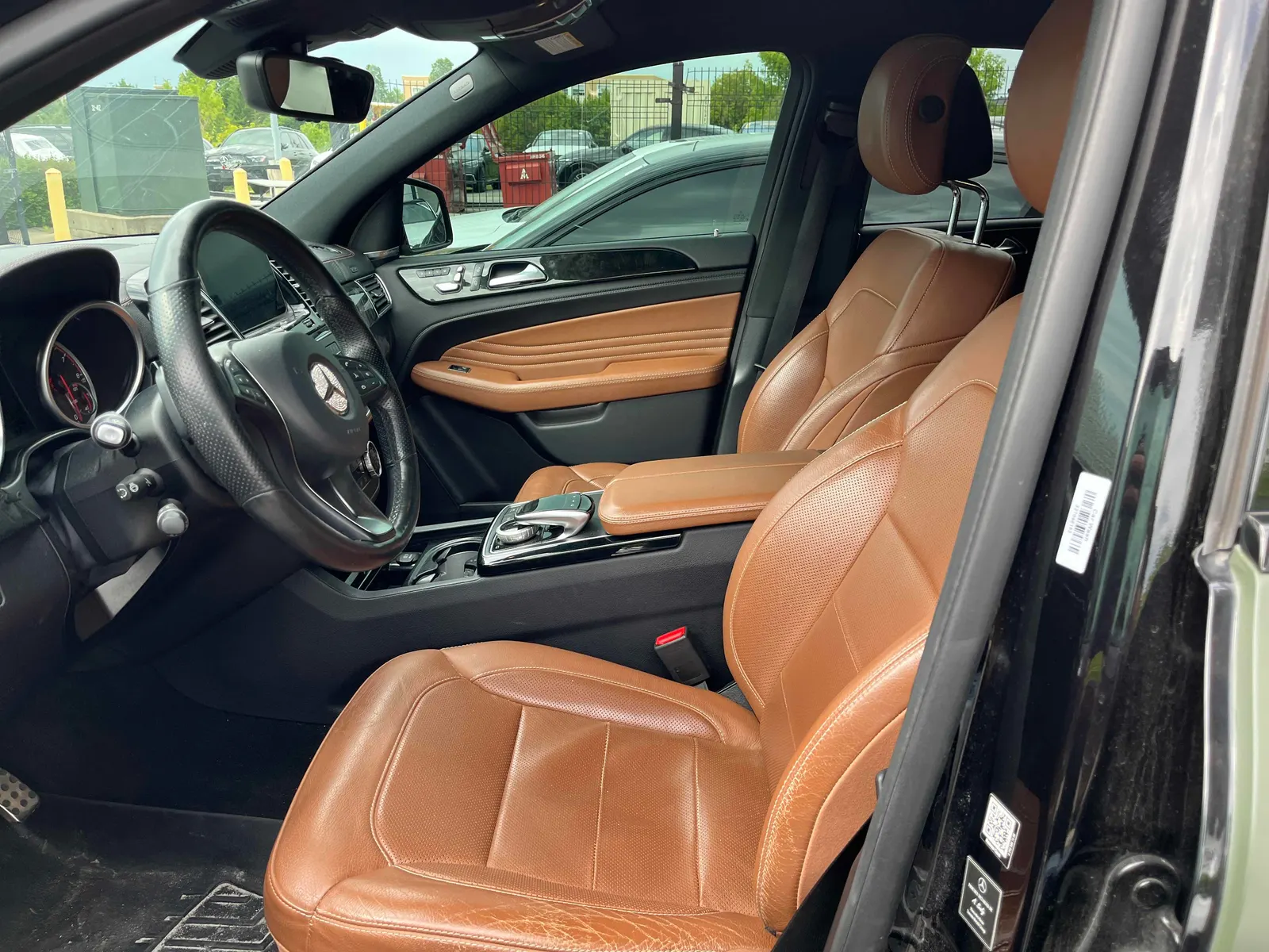 Interior driver side