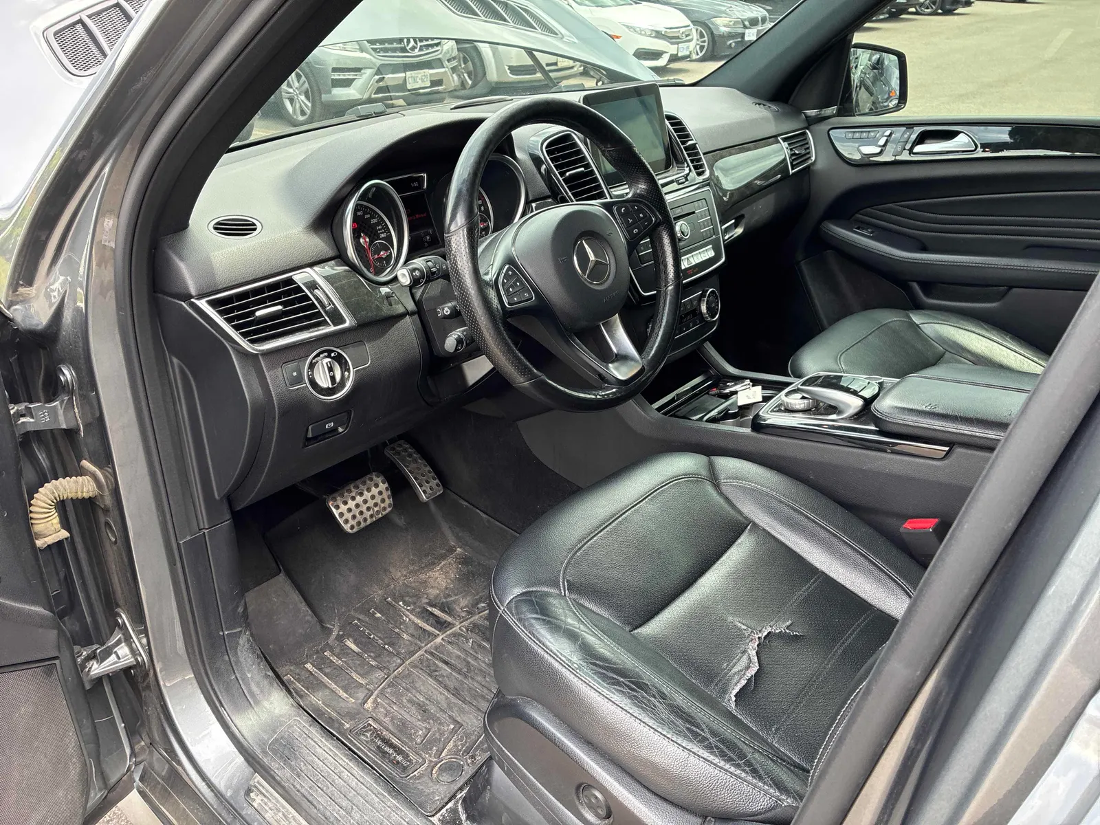 Interior driver side