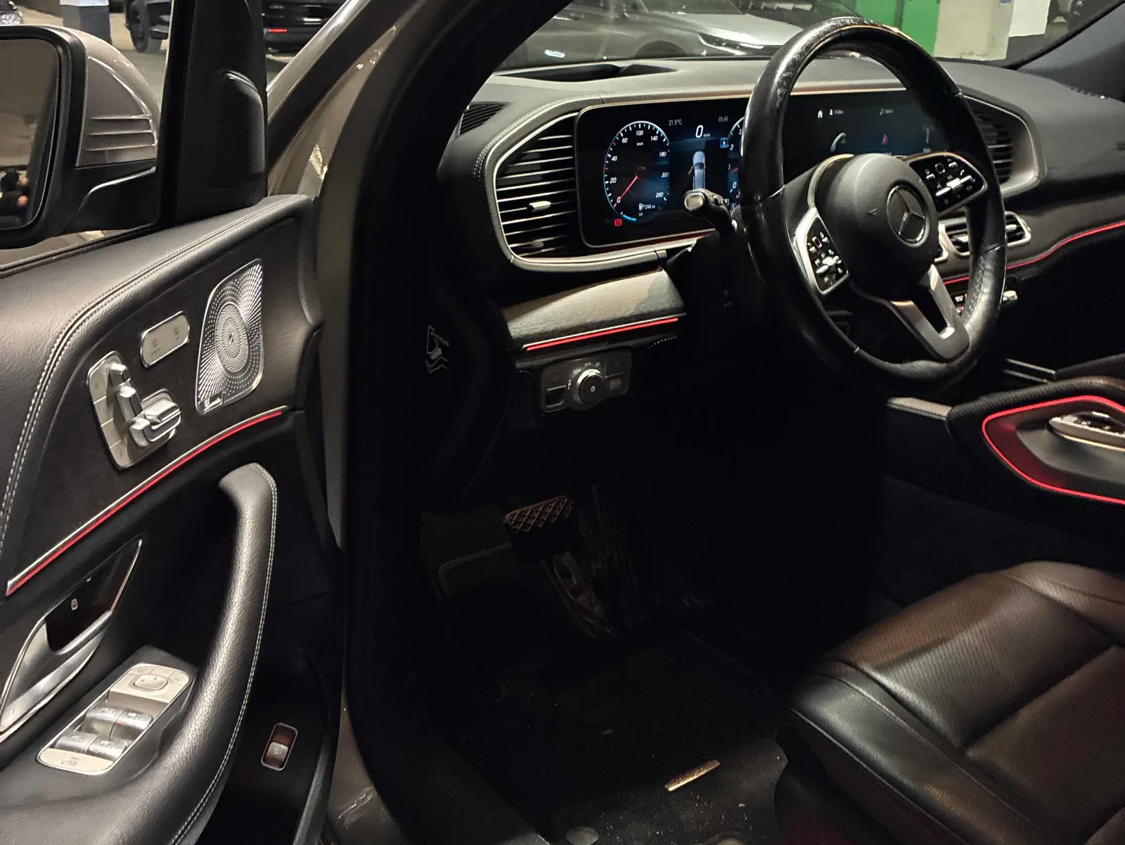 Interior driver side