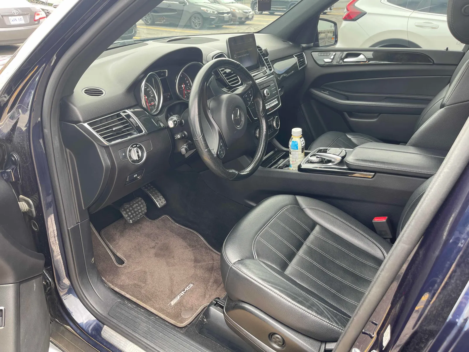 Interior driver side