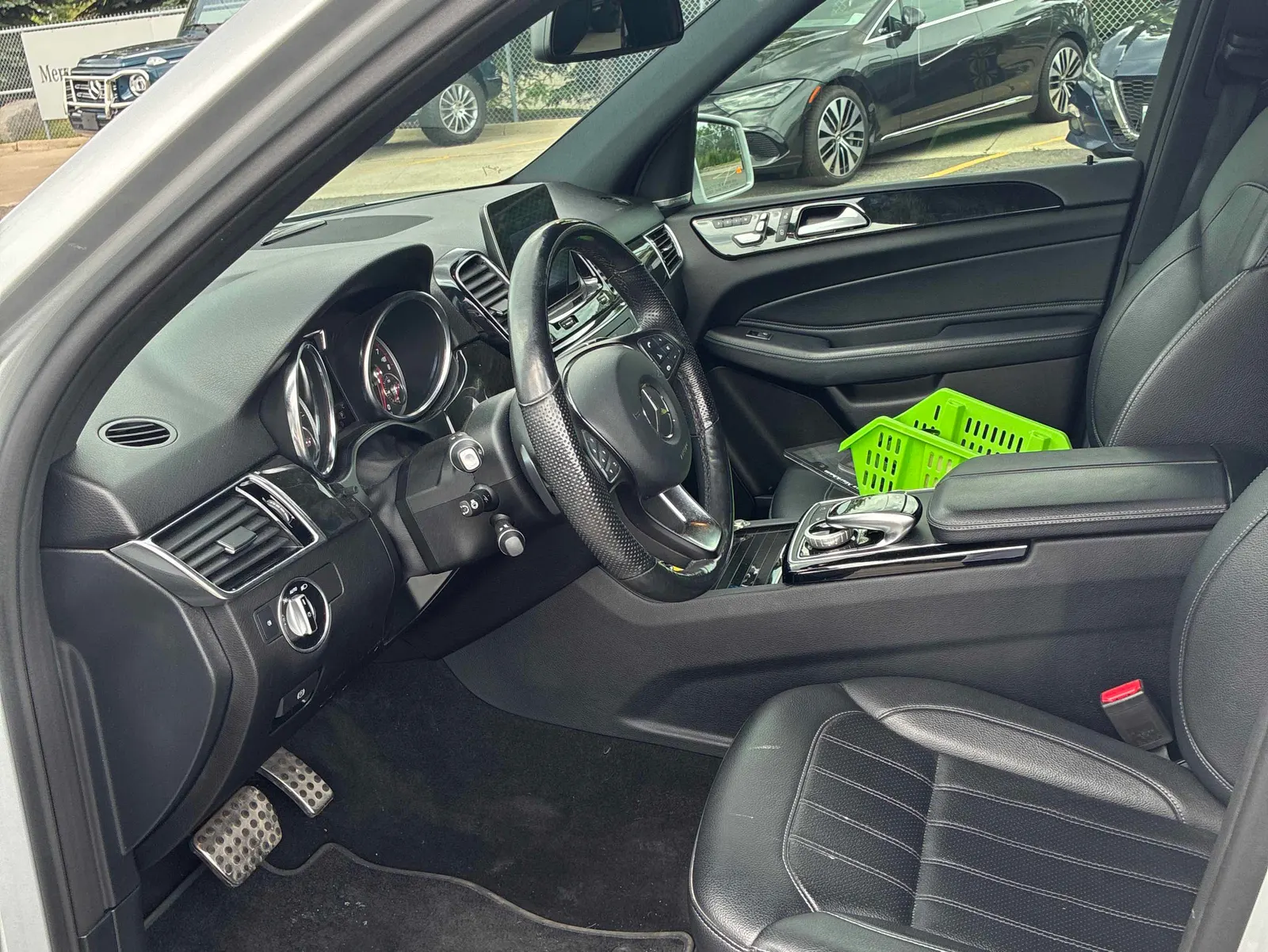 Interior driver side