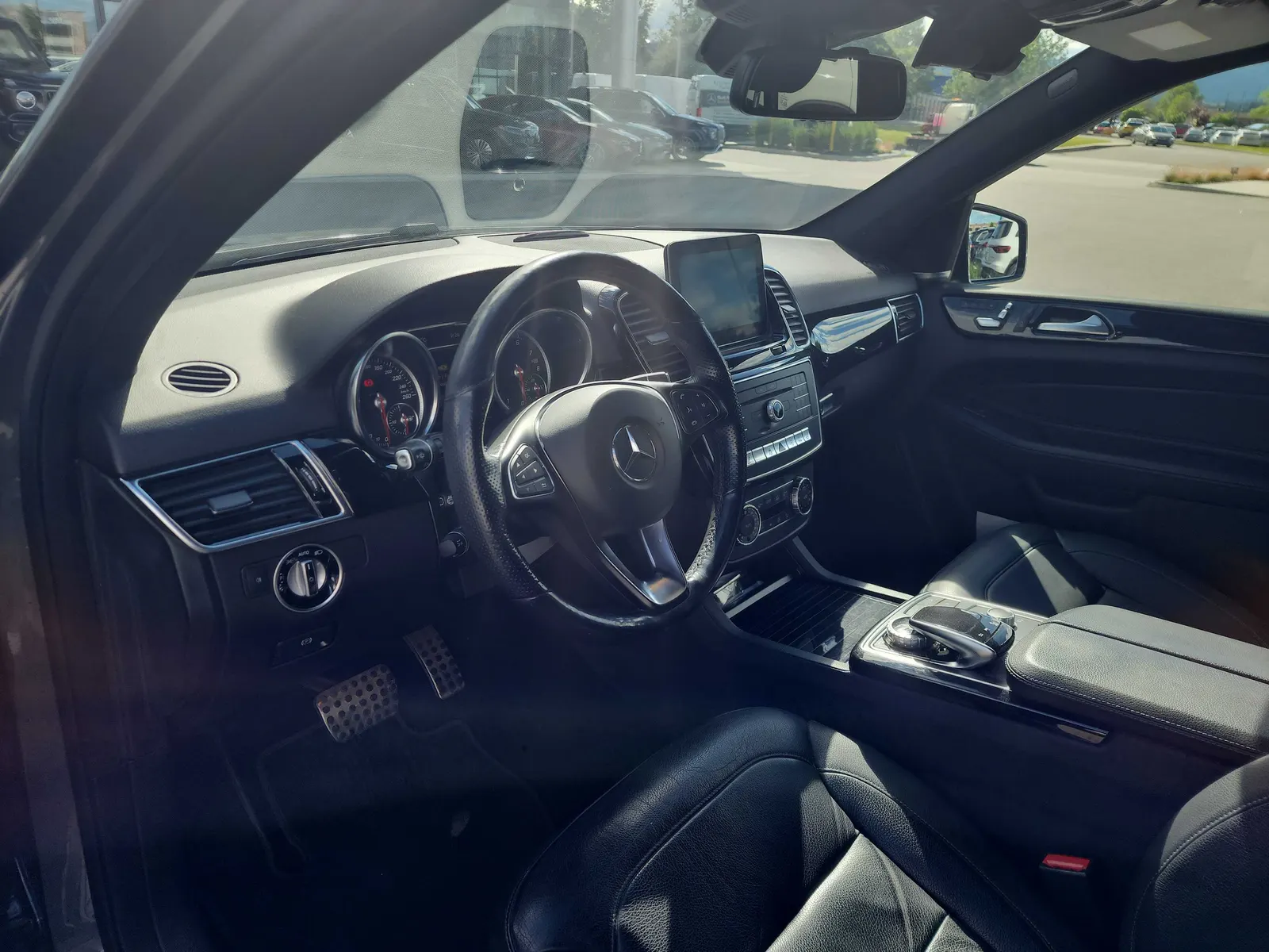 Interior driver side