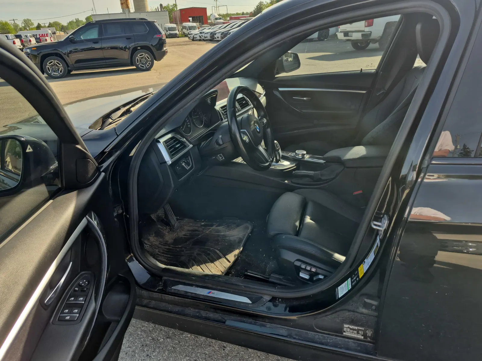 Interior driver side