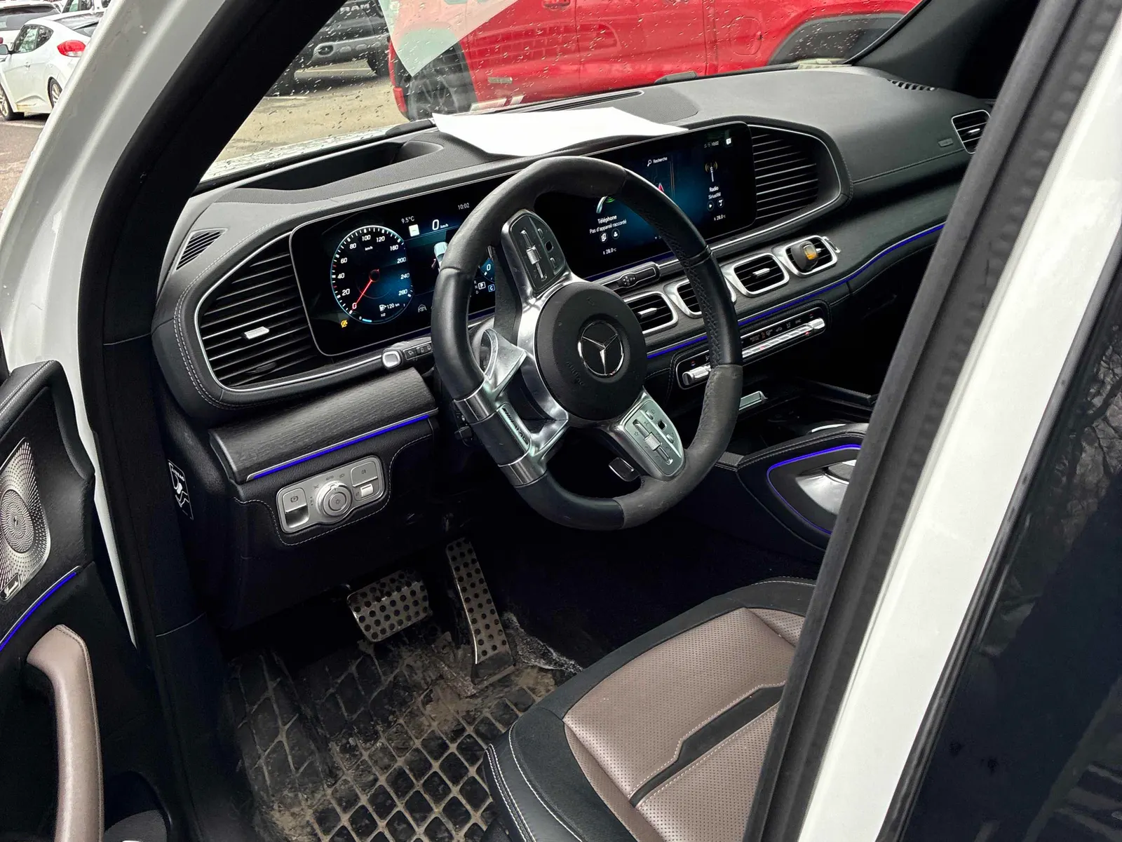 Interior driver side